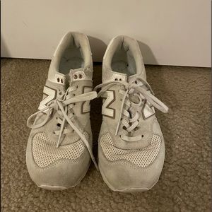 new balance sneakers size 7.5/8